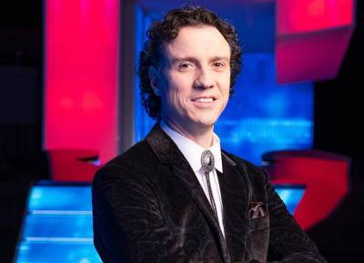 Prepare to meet the The Chase’s new Irish chaser: Darragh ‘The Menace’ Ennis - evoke.ie - Ireland