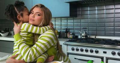 Kylie Jenner shows off daughter Stormi's bed – and you'll want it for yourself! - www.msn.com