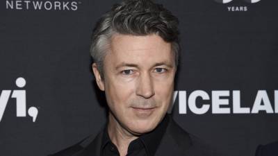 ‘Game Of Thrones’ Star Aidan Gillen To Front Genre-Bending Discovery Cosmology Series ‘Killers Of The Cosmos’ - deadline.com - Britain