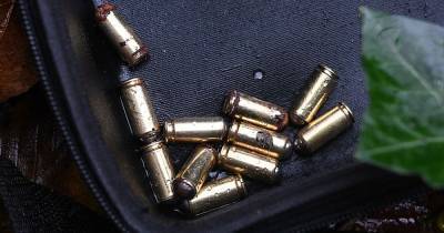 Stash of live bullets found by police hunting Salford road-rage gunman - www.manchestereveningnews.co.uk