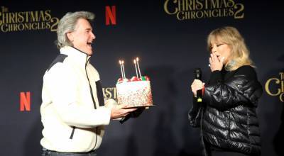 Goldie Hawn Celebrates 75th Birthday a Little Early with Kurt Russell at 'Christmas Chronicles 2' Screening! - www.justjared.com - Los Angeles - city Columbus