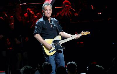 Watch Bruce Springsteen perform acoustic tracks from ‘Letter To You’ at virtual Stand Up For Heroes gig - www.nme.com - New Jersey
