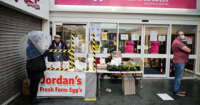 'This is my livelihood, it puts the food on my table': Traders' devastation at the closure of Rochdale's Wheatsheaf shopping centre - www.manchestereveningnews.co.uk