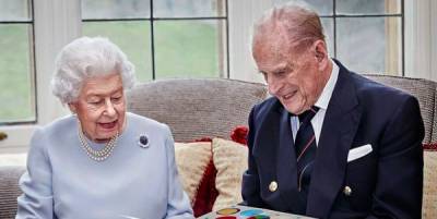 The Cambridge Kids Made the Queen and Prince Philip a Sweet Anniversary Gift - www.marieclaire.com - county Hampshire