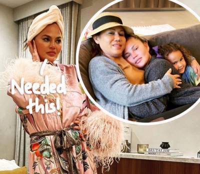 Chrissy Teigen Reflects On The 'Hardest 4 Days' Of Her Life While Cuddling With Her Mom & Daughter Luna - perezhilton.com
