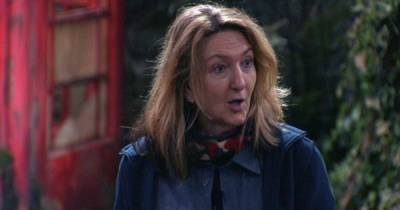 I'm A Celeb's Victoria Derbyshire makes scathing remark about 'smelly' campmate - www.dailyrecord.co.uk