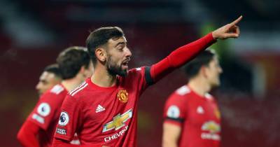 Manchester United morning headlines as Fernandes sets new record and legends clash over penalty decision - www.manchestereveningnews.co.uk - Manchester