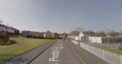 Teenager assaulted and robbed in East Kilbride by group of vicious thugs - www.dailyrecord.co.uk