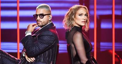 Jennifer Lopez and Maluma Heat Up the Stage at the American Music Awards 2020 - www.usmagazine.com - USA - Colombia