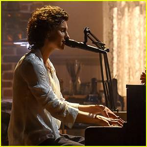 Shawn Mendes Performs 'Wonder' at the Piano at American Music Awards 2020! - www.justjared.com - Los Angeles - USA
