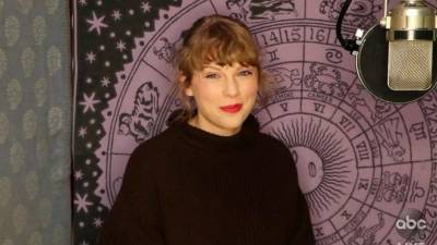 Swift wins top prize at AMAs, says she's re-recording music - abcnews.go.com - New York - USA - Taylor - county Swift