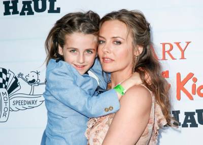 Alicia Silverstone’s Son Bear Looks Unrecognizable After Cutting Off His Long Hair - etcanada.com