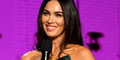 Megan Fox Debuted a Machine Gun Kelly-Inspired Tattoo at the AMAs, and We All Missed It - www.cosmopolitan.com
