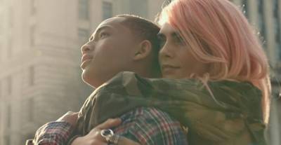 ‘Life In A Year’ Trailer: Terminal Illness Forces Jaden Smith & Cara Delevingne To Rush Through Love - theplaylist.net