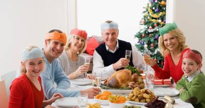 People urged to 'scale back' on social interactions for a fortnight before forming a Christmas bubble - www.manchestereveningnews.co.uk - Britain