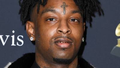 21 Savage Mourns the Death of Younger Brother Terrell Davis - www.etonline.com - London