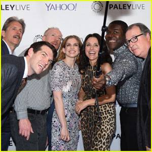 Julia Louis-Dreyfus & Cast of 'Veep' to Reunite for a Table Read - Find Out Why! - www.justjared.com - county Cole - county Walsh