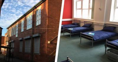 Concerns that homeless shelter was 'turning out' residents despite them having been exposed to positive Covid-19 cases - www.manchestereveningnews.co.uk