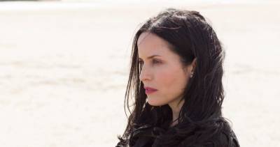 Andrea Corr releases festive EP including Have Yourself A Merry Little Christmas cover - www.officialcharts.com - Ireland