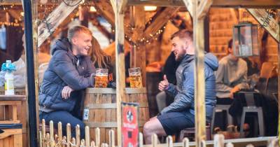 Can you go to the pub with your Christmas bubble? - www.manchestereveningnews.co.uk - Britain