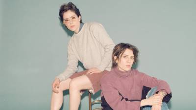 Sara Quin Talks Tegan & Sara Series and Christmases With Clea DuVall (Exclusive) - www.etonline.com