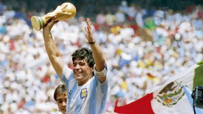 Diego Maradona, Argentinian Soccer Legend, Dead at 60 - www.etonline.com - Argentina