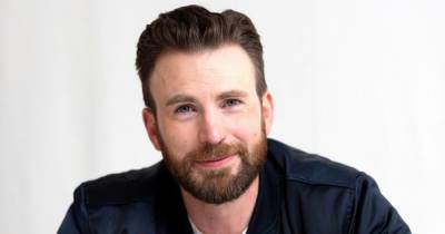 Chris Evans Reveals His Hidden Musical Talent By Showing Off His Impressive Piano Skills - www.usmagazine.com - Italy