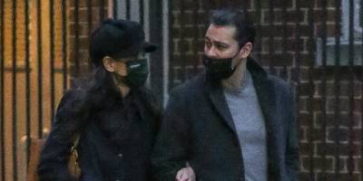 Katie Holmes & Boyfriend Emilio Vitolo Pick Up Some Flowers For A Perfect Thanksgiving Tablescape - www.justjared.com - New York