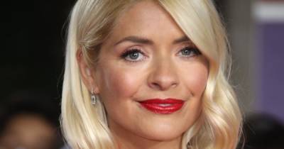 Holly Willoughby earned a whopping £2 million last year due to Dancing On Ice and This Morning - www.ok.co.uk