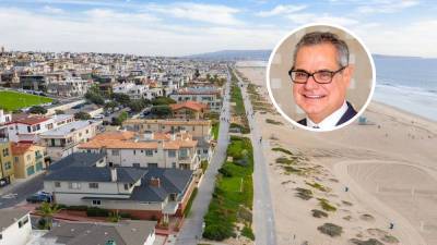 Billionaire Ernie Garcia Drops $18 Million on the Manhattan Beach Strand - variety.com - Arizona