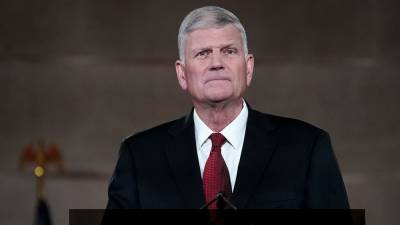 Rev. Franklin Graham praises 3 Trump-appointed Supreme Court justices after New York religious case - www.foxnews.com - New York - New York
