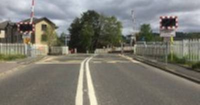 Cornton crossing to close for pair of weekends next month due to safety works - www.dailyrecord.co.uk