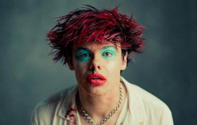 Yungblud shares dramatic visuals for impassioned new single ‘Mars’ - www.nme.com