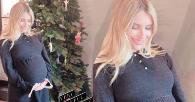 Pregnant Emma Roberts shows off her bump on Thanksgiving: 'Thankful' - www.msn.com - Hollywood - county Roberts