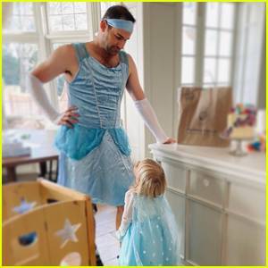 Andy Roddick Dresses Up as Cinderella While Playing with Daughter Stevie! - www.justjared.com