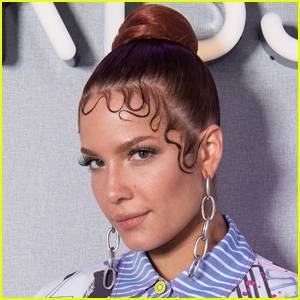 Halsey Says Getting a Grammy Nomination is All About 'Knowing the Right People' - www.justjared.com