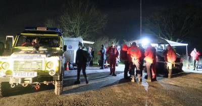 Woman missing for almost 24 hours rescued in huge search mission - www.manchestereveningnews.co.uk