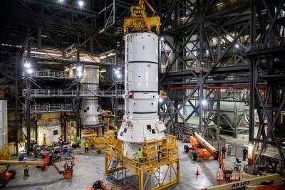 NASA starts assembling Artemis Space Launch System rocket - www.foxnews.com - Florida