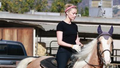 Amber Heard Heads Out on a Horseback Ride with Friends - www.justjared.com - city Studio