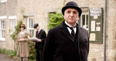 Meet Downton Abbey star Jim Carter's family – from co-star wife to children - www.msn.com - county Carson