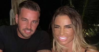 Katie Price in hysterics as boyfriend Carl Woods covers his nose and says she 'stinks' in hilarious clip - www.ok.co.uk - county Price - Maldives