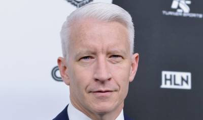 Anderson Cooper Accidentally Mispronounces 'Twitter' as 'Clitter' on TV & Momentarily Lightens the Election Mood - www.justjared.com - USA - county Anderson - county Cooper