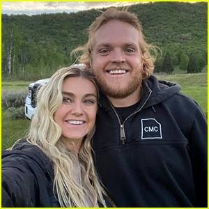 DWTS's Lindsay Arnold Reveals Newborn Daughter's Sweet & Special Name - www.justjared.com