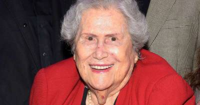 Titanic and Back To The Future star Elsa Raven dies aged 91 - www.msn.com