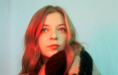 Jade Bird on the “community” of her new single ‘Headstart’ and making an album in a pandemic - www.nme.com - Britain - Nashville - city Music