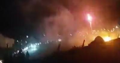 Illegal firework rave in Greenock as cops 'pelted with bottles' trying to break it up - www.dailyrecord.co.uk