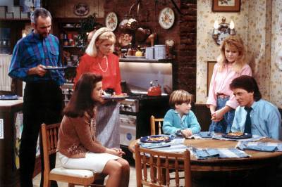 ‘Family Ties’ original cast to reunite for benefit special - nypost.com