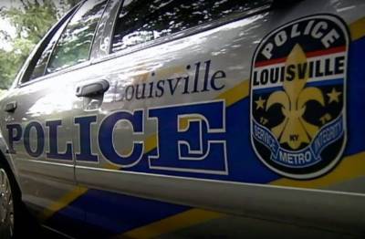 Louisville Metro Council OKs pay raises for police officers, sends deal to mayor's desk - www.foxnews.com - Kentucky