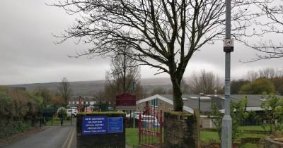 Council forced to step in at 'outstanding' village primary school after eight governors suddenly resign - www.manchestereveningnews.co.uk