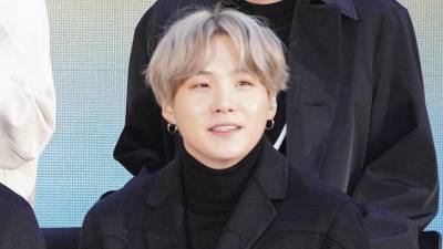 BTS’ Suga Thanks ARMYs For Support After Undergoing Shoulder Surgery For Past Injuries - stylecaster.com